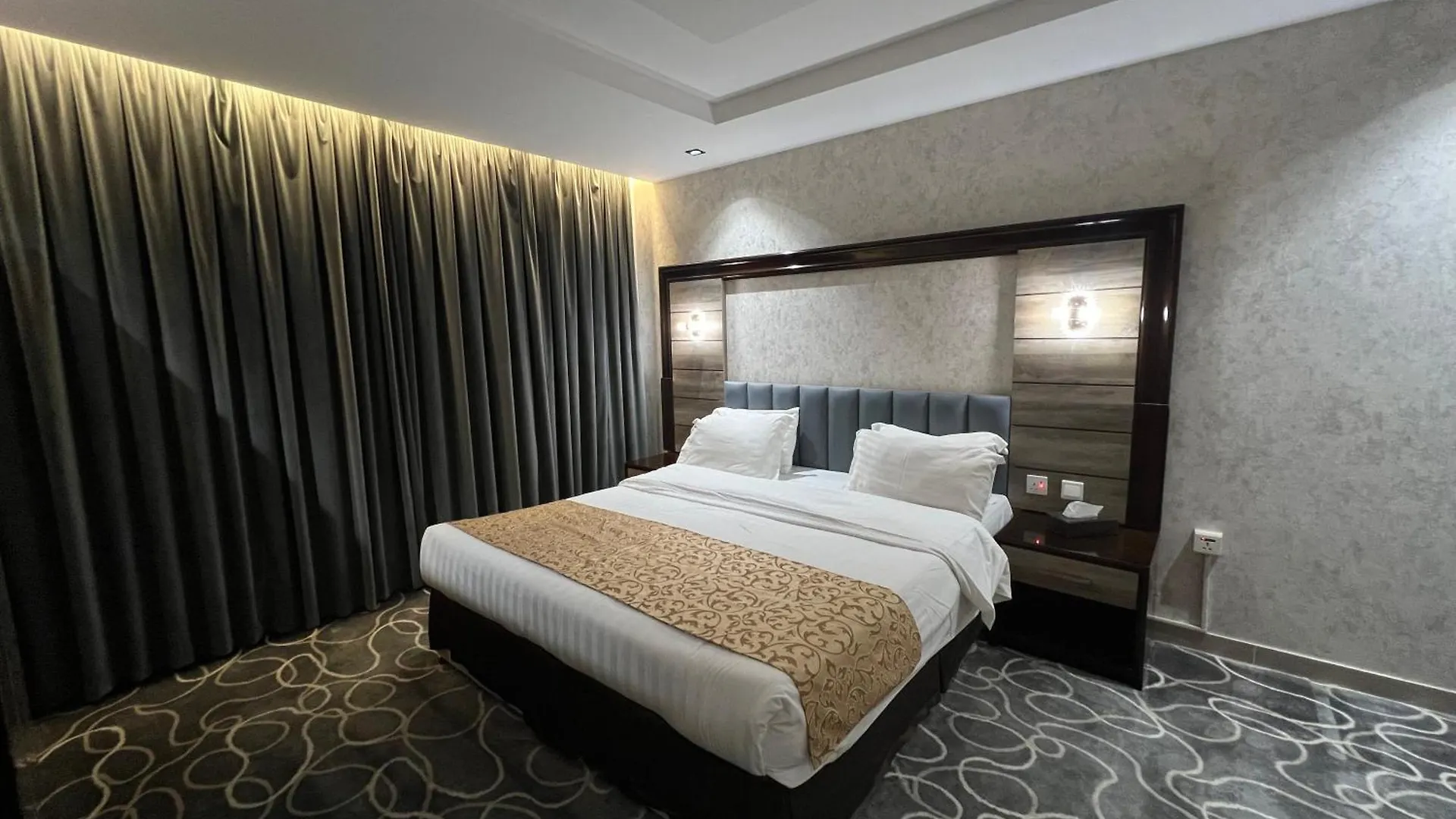 ***  Rose Star Hotel Jeddah Saudi Arabia