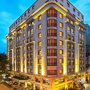 وسبا غراند أوزتانيك تقسيم 4*, اسطنبول تركيا